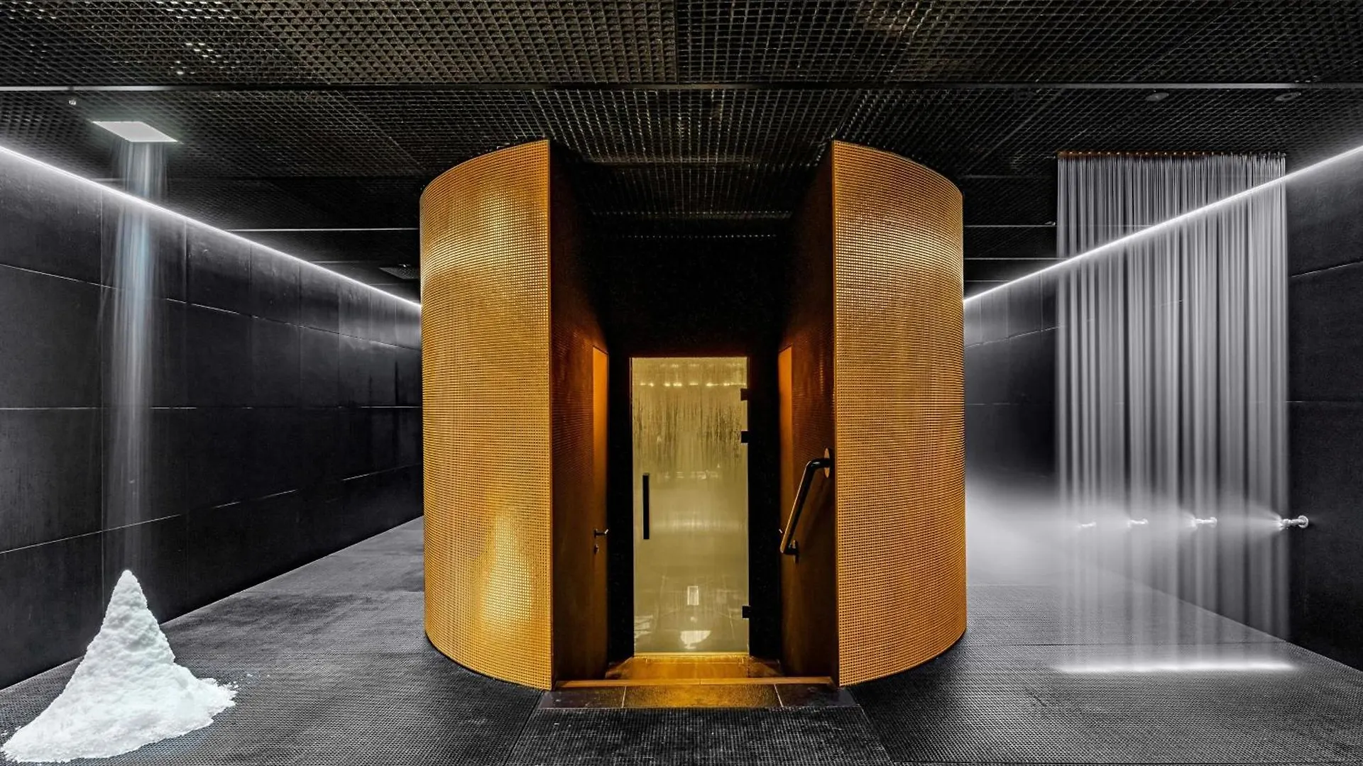 W Prague Hotel