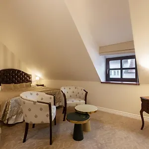 Hoffmeister Hotel