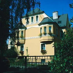 https://apartment-barbara.marianskelaznehotels.net